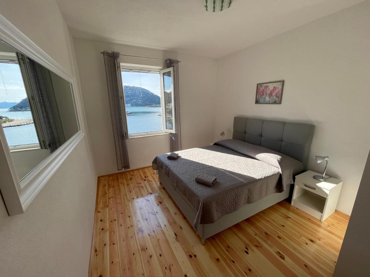 Ivan I Matej Apartments Blace Eksteriør billede