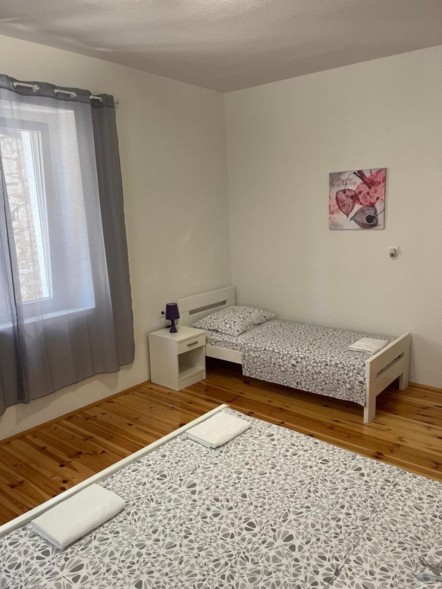 Ivan I Matej Apartments Blace Eksteriør billede